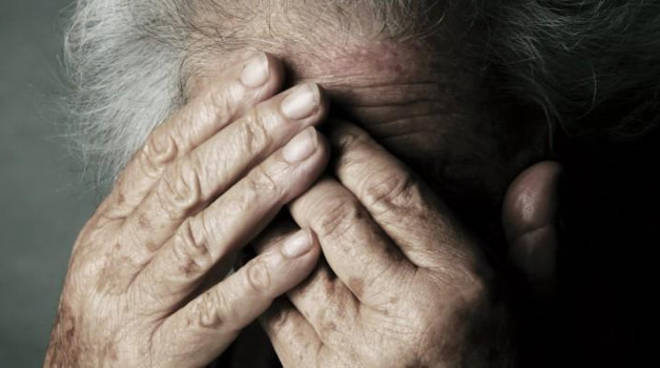 violenza-anziani-maltrattamenti-436695.660×368