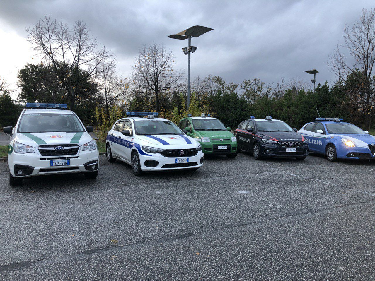Foto interforze auto