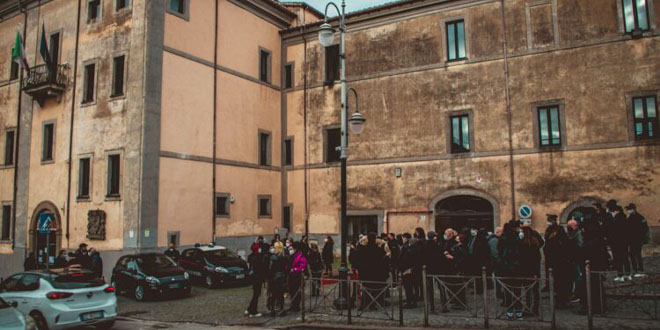 Senza titolo-2